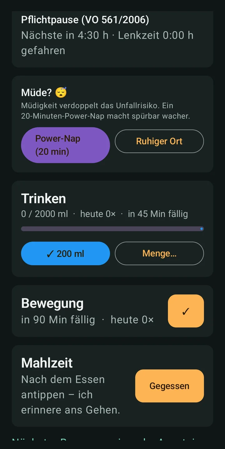 Fahrerwohl-Screenshot: Pflichtpause nach VO 561/2006, Power-Nap-Vorschlag und Trinkziel